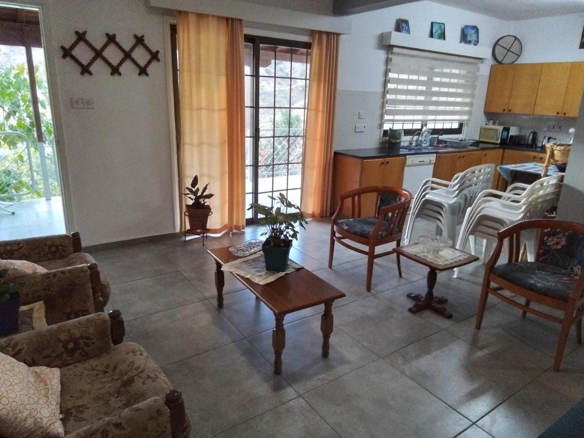 Kampi Double Storey House In The Village Никосия Экстерьер фото